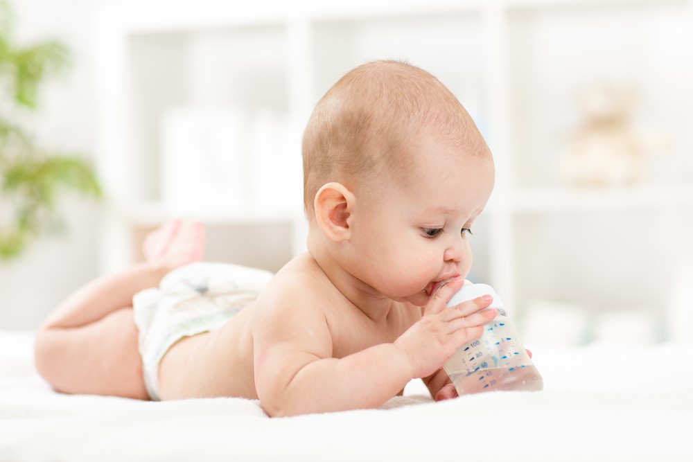 علائم و نشانه‌های گرسنگی نوزاد