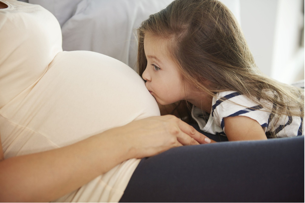 مکمل‌های پر ریسک (A , C ,E) در دوران بارداری