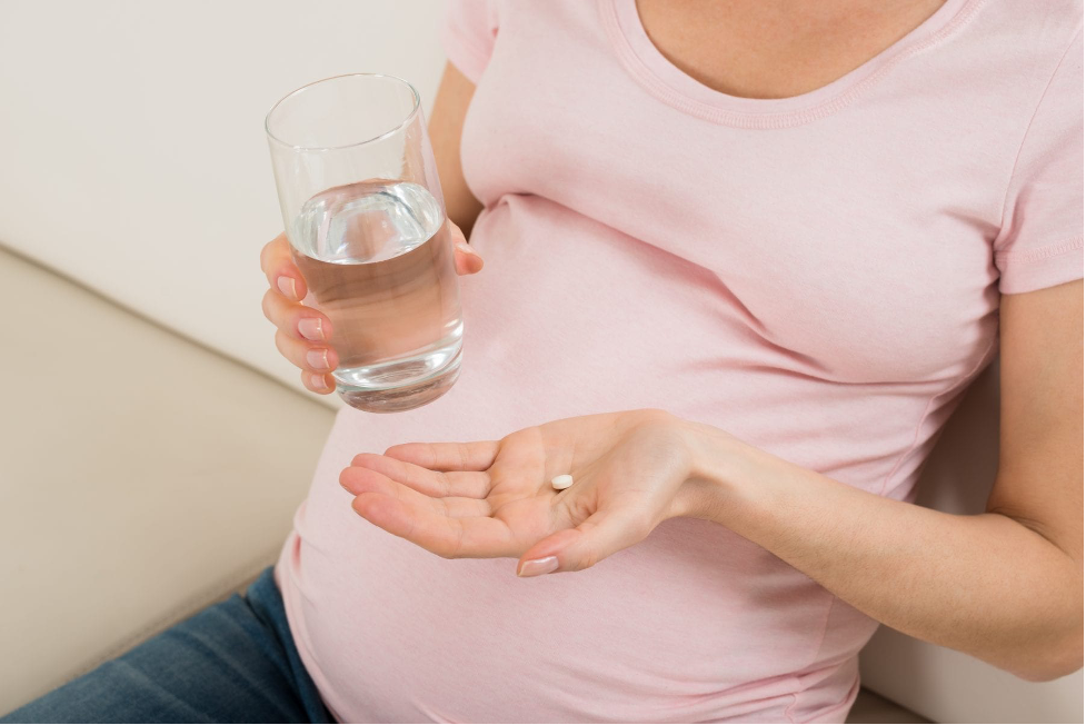 موارد منع مصرف در صورت سرماخوردگی در زنان باردار