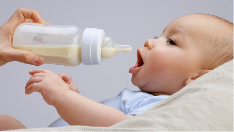 تاثیر شیر خشک در برنامه غذایی کودک