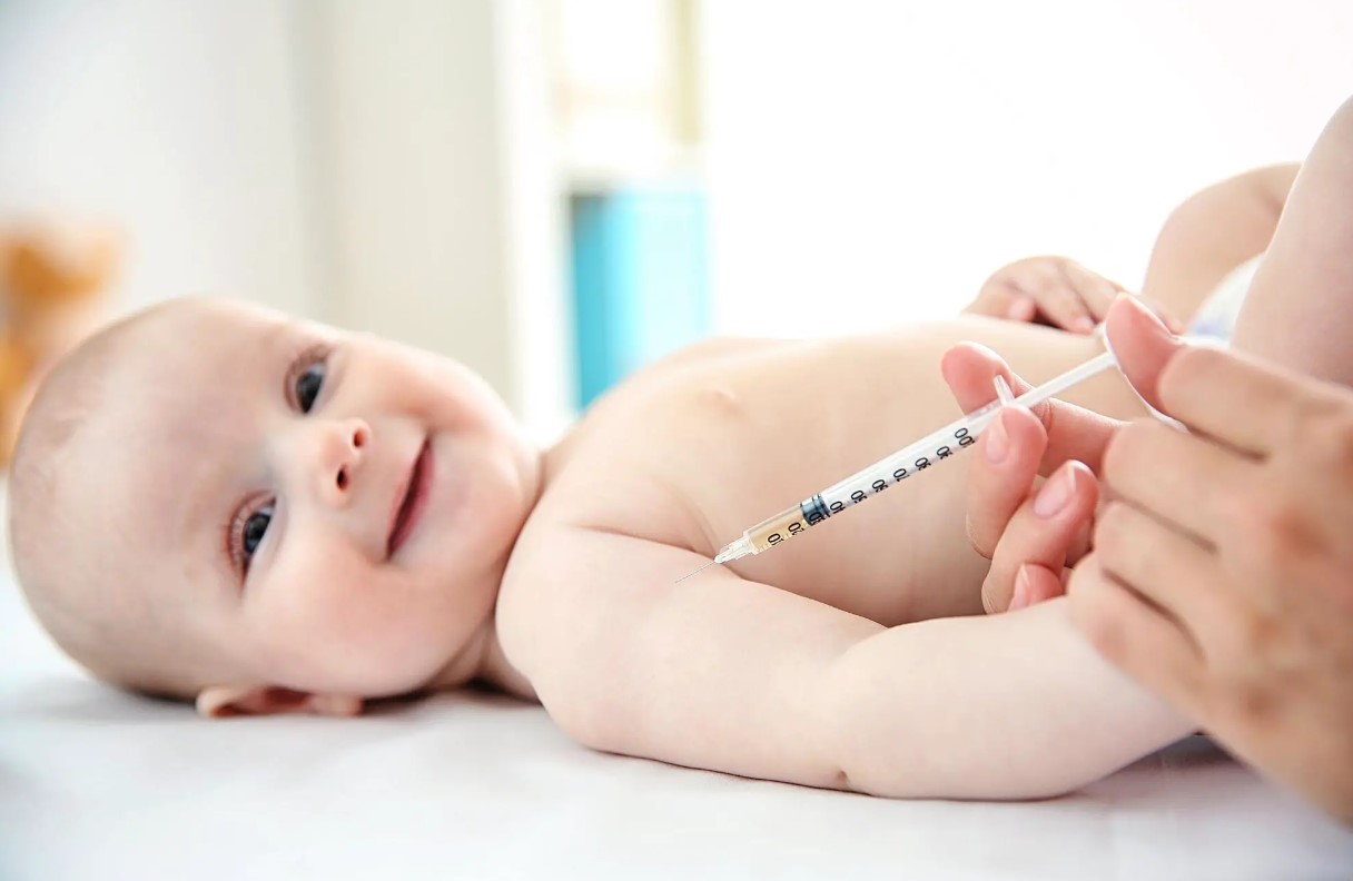 واکسن ب ث ژ در بدو تولد و علت ماندن جای واکسن