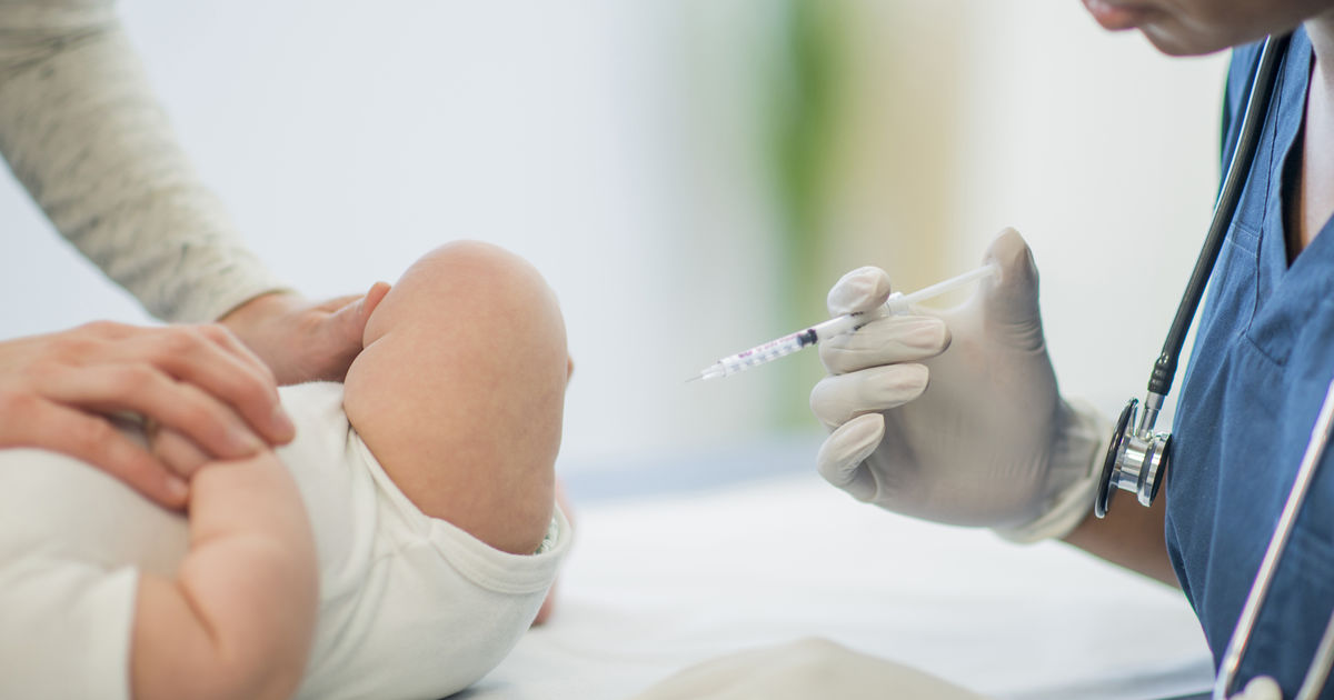 اسهال شدن نوزاد بعد از واکسن و درمان آن