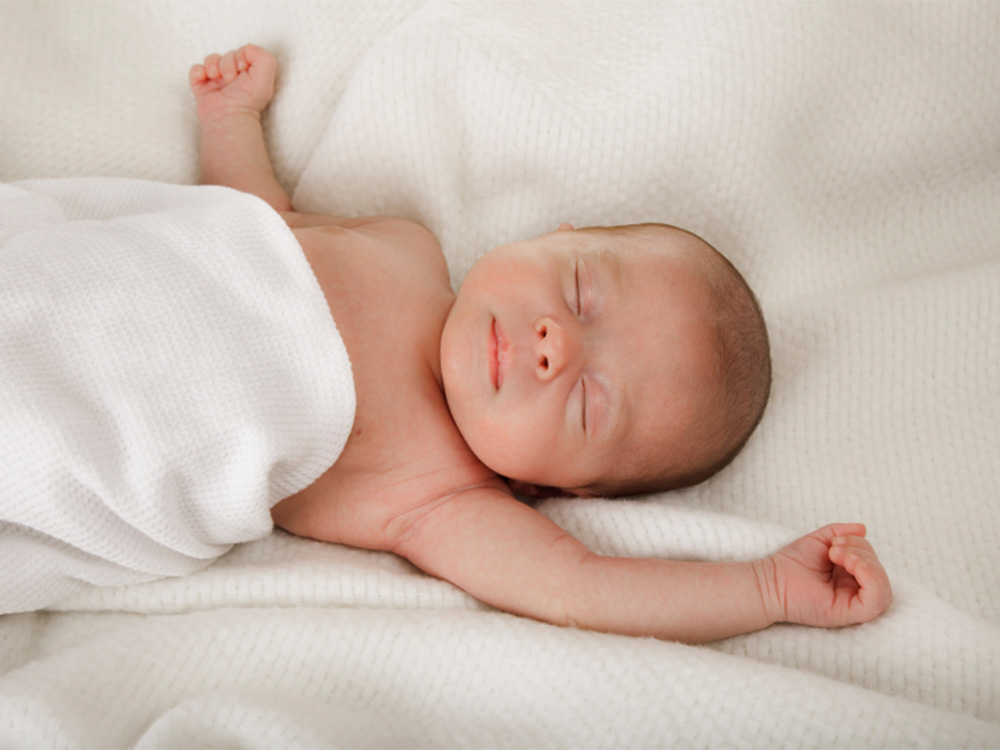 بررسی تنفس کودک در خواب چگونه باید باشد؟