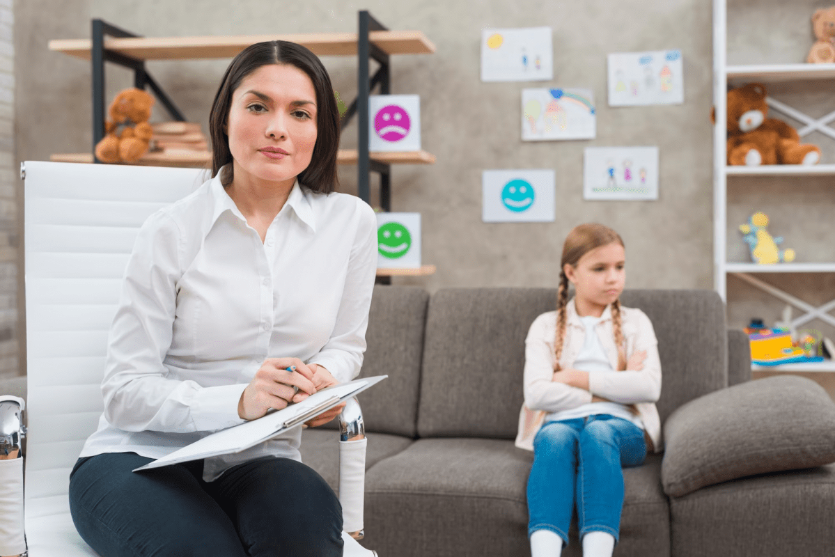 چه زمانی کودک نیاز به مشاوره روانشناسی دارد؟