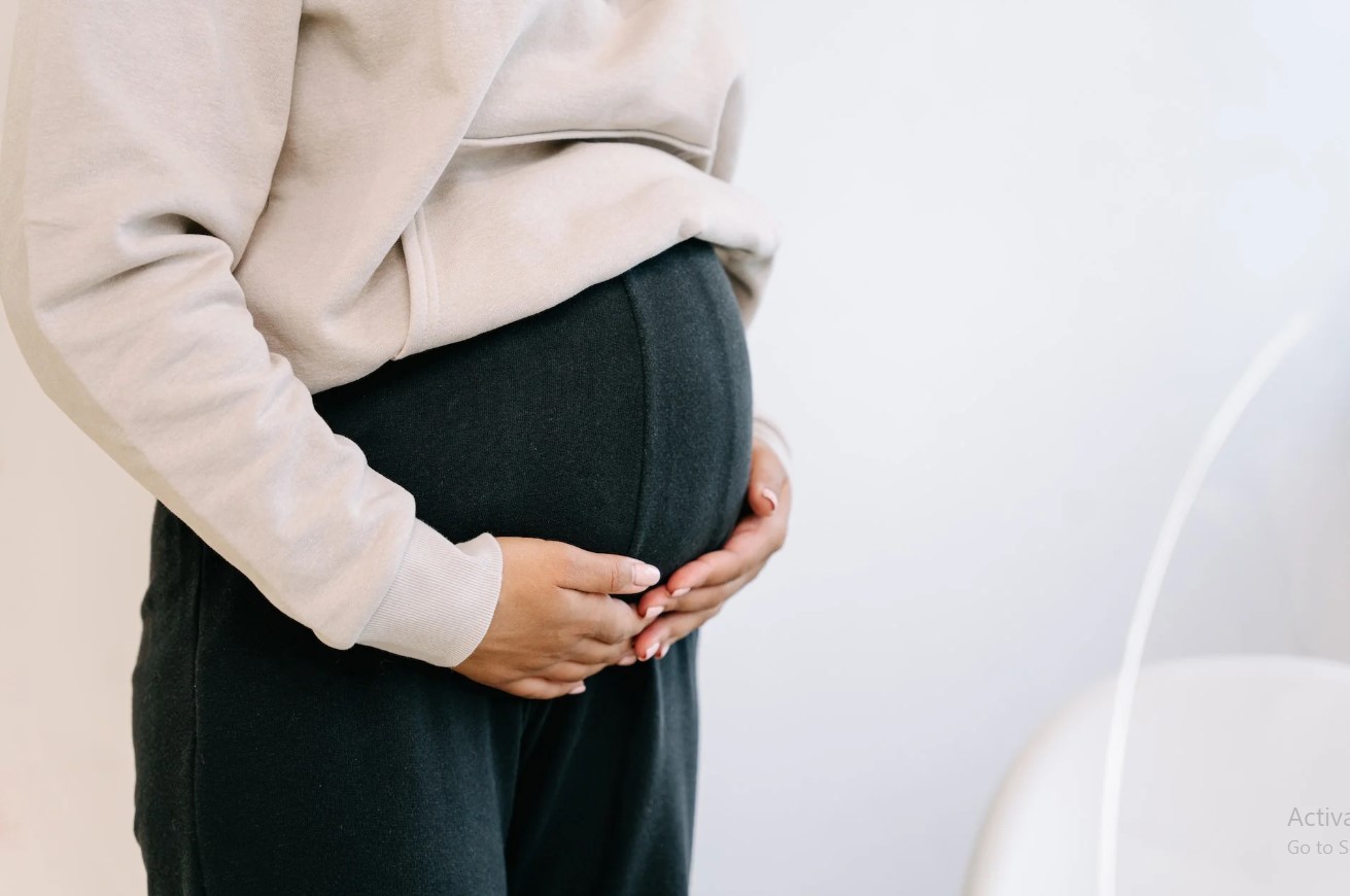 درد رباط گرد در بارداری