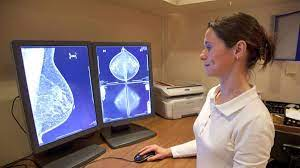 آیا آزمایش‌هایی برای تشخیص علت لیپوم در پستان وجود دارد؟