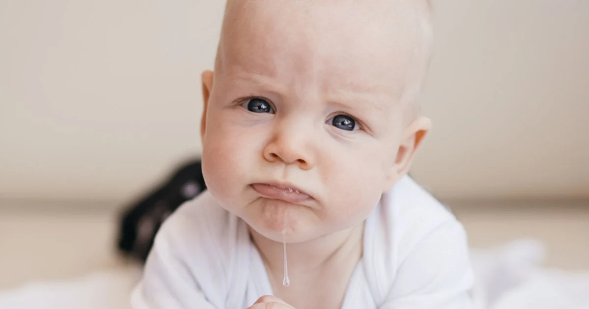 آیا دندان در آوردن کودک باعث بثورات پوشک می‌شود؟