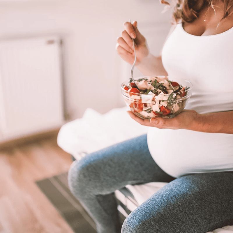 عوامل خطر تغذیه‌ای در ارتباط با رشد مغز جنین