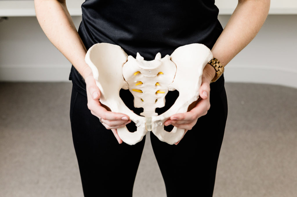 اختلال عضلات کف لگن: هیپرتونیک در مقابل هیپوتونیک و درمان آن‌ها
