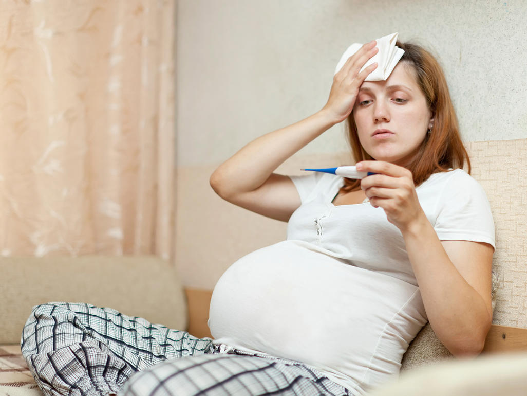 علائم مسمومیت غذایی در دوران بارداری