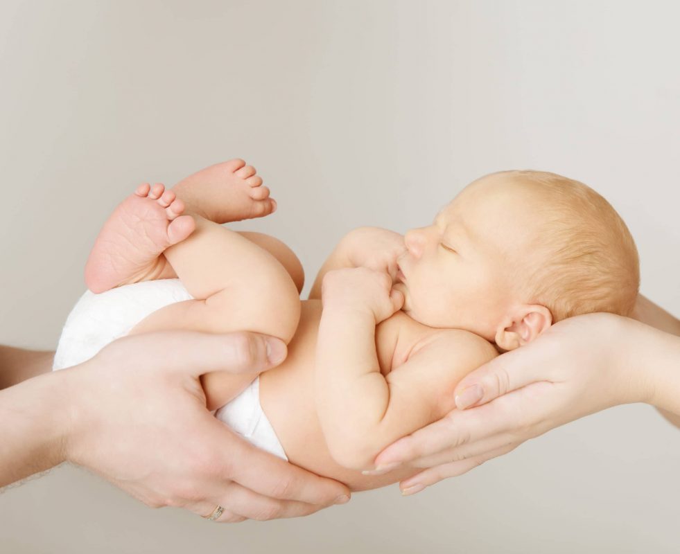 وزن نگرفتن نوزاد با شیر مادر