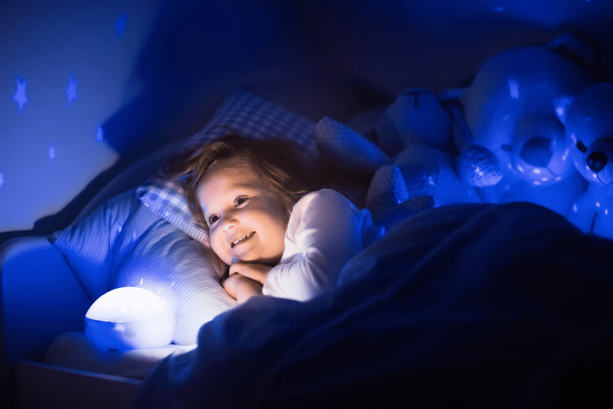 آیا استفاده از چراغ خواب در اتاق کودک اقدام مناسبی است؟
