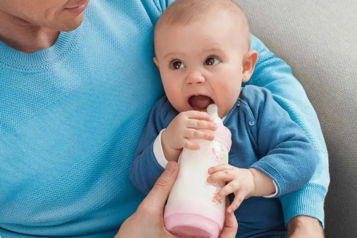 آیا شیشه شیر ضدنفخ واقعا مؤثر است؟ بررسی علمی و تجربی